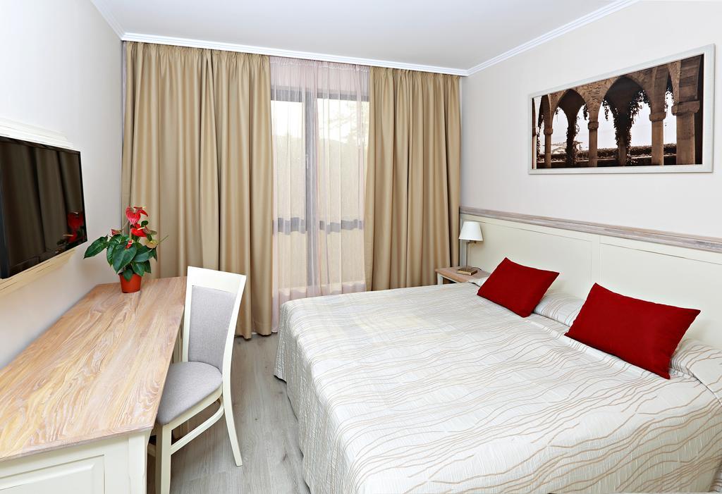 Private Apartments In White Rock Castle Balchik Ruang foto