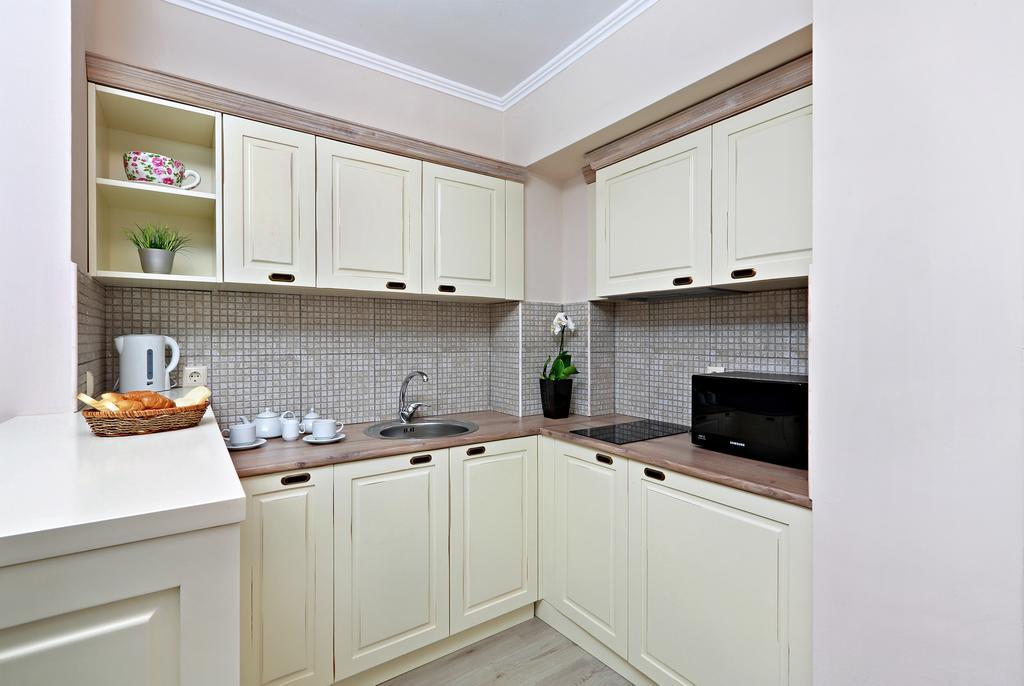 Private Apartments In White Rock Castle Balchik Ruang foto